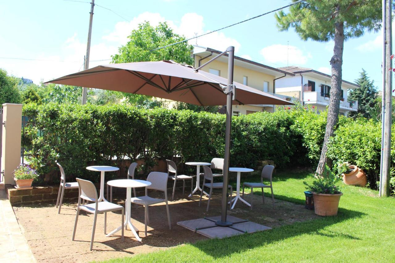 Ellebi B&B Montone  Exterior foto